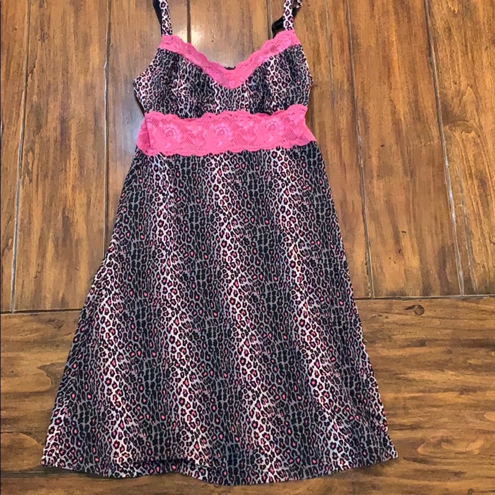 EUC Cosabella pink leopard print baby doll & robe - Picture 7 of 9